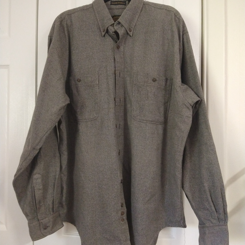 Eddie Bauer Men's Charcoal Button Down Shirt